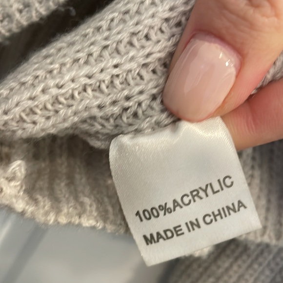 Seek the Label Grey V-Neck Cutout Sweater - Picture 6 of 7